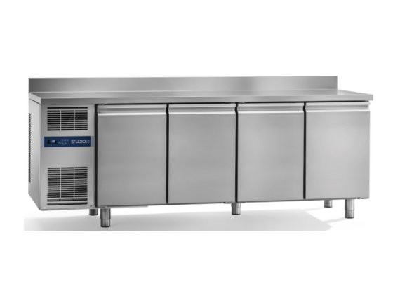 Tavolo refrigerato Daiquiri Top Line 4 porte con alzatina 0/+ 8° h.660.